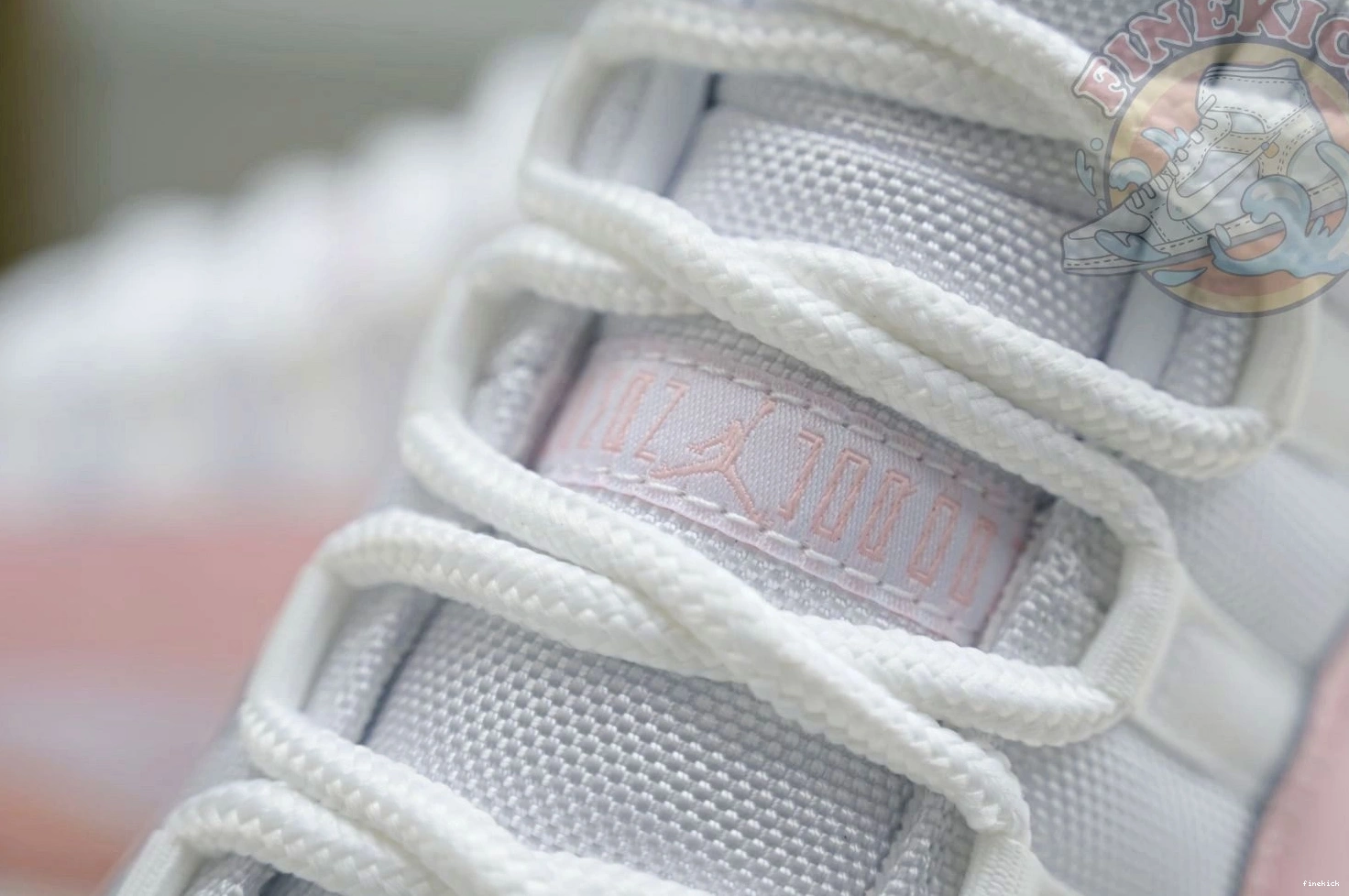 WMNS Low Air Jordan 11 Jordan 0115